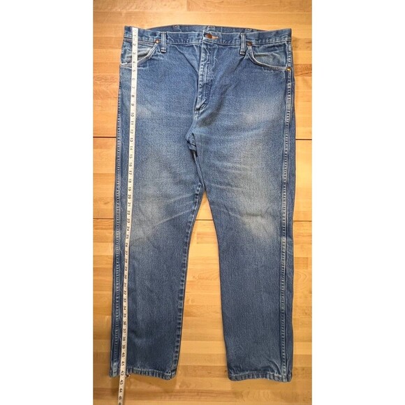Wrangler Cowboy Cut Original Fit Denim Blue Jeans 40x32 Work Pants 13MWZPW - Picture 3 of 12